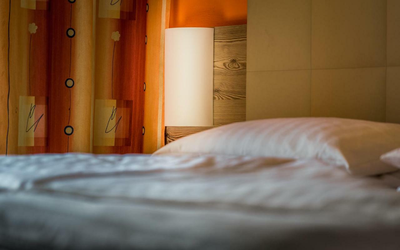 Sonnenhof Hechtl Hotel โมนิคเคอร์เคน ภายนอก รูปภาพ